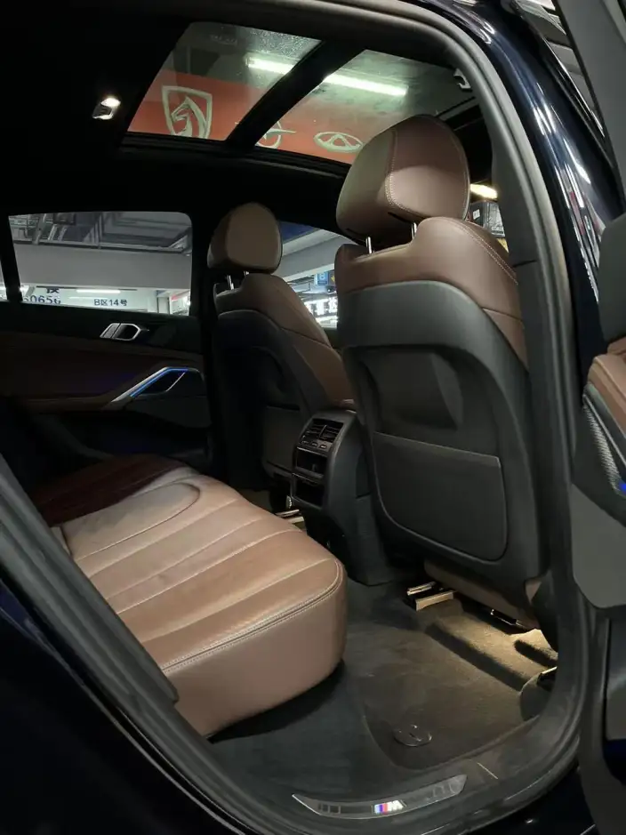 BMW X6 2021 Model xDrive40i M Sports Set – фото 9