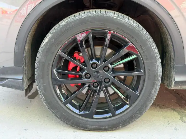 Geely Binyue 2021 Model 260T DCT Honor Edition – фото 9