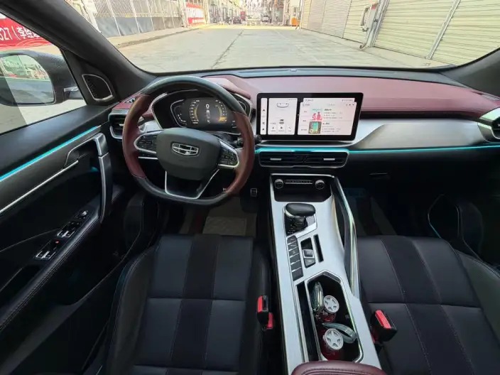 Geely Binyue 2021 Model 260T DCT Honor Edition – фото 11