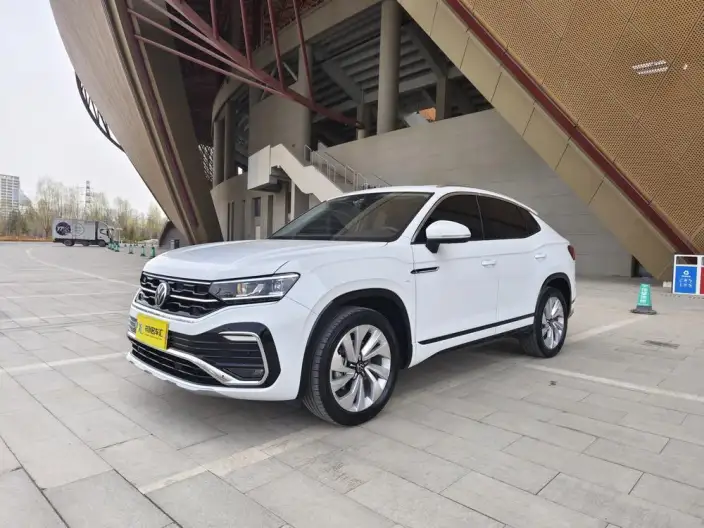 Tayron X 2020 Model 330TSI 2WD Noble Zhilian Edition – фото 1
