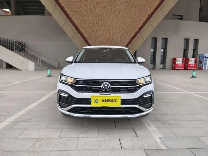 Tayron X 2020 Model 330TSI 2WD Noble Zhilian Edition – фото 2