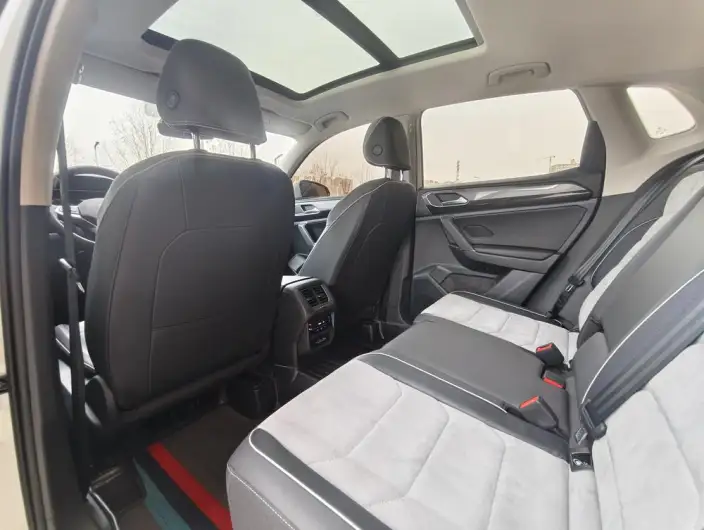 Tayron X 2020 Model 330TSI 2WD Noble Zhilian Edition – фото 11
