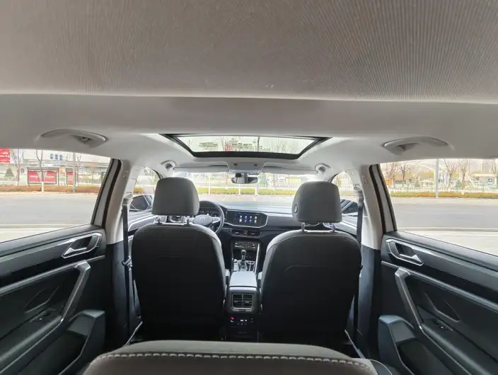 Tayron X 2020 Model 330TSI 2WD Noble Zhilian Edition – фото 12