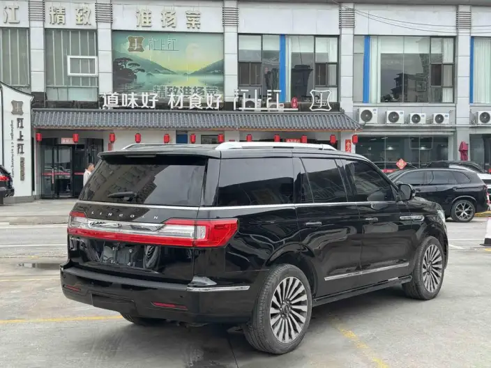 Lincoln Navigator 2020 Model 3.5T Zunyao Edition – фото 2