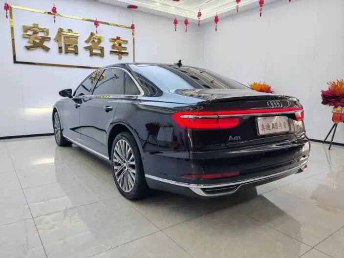 Audi A8 2021 Model A8L 50 TFSI quattro Luxury Model – фото 4