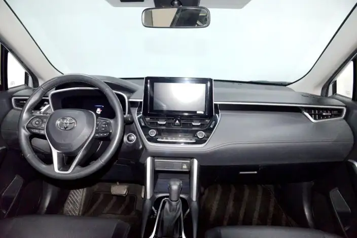 Toyota Corolla Cross 2022 Model 2.0L Ultimate Edition – фото 14