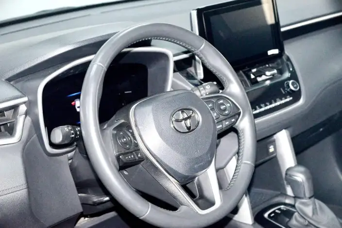 Toyota Corolla Cross 2022 Model 2.0L Ultimate Edition – фото 16
