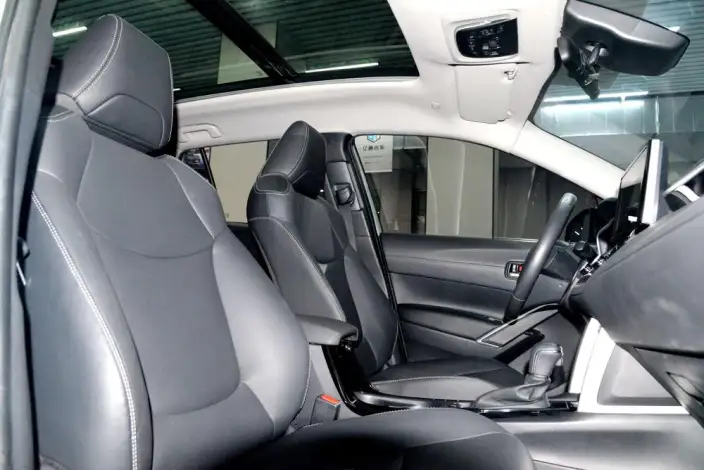 Toyota Corolla Cross 2022 Model 2.0L Ultimate Edition – фото 22