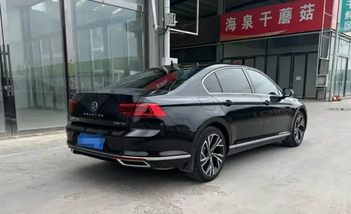 Volkswagen Magotan 2020 Model 330TSI DSG Luxury Model – фото 6