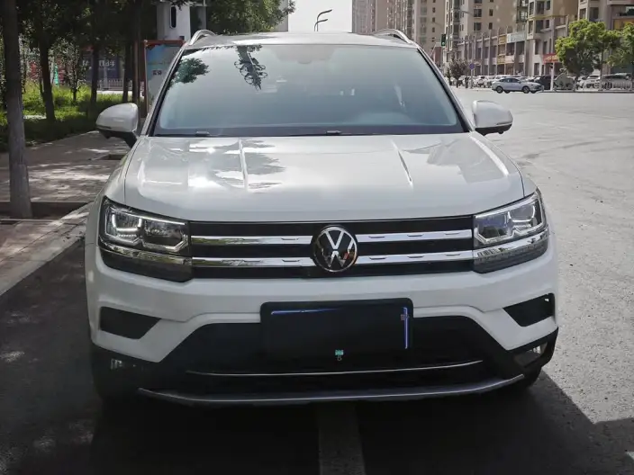 Volkswagen Tharu 2021 Model 330TSI 4WD Deluxe Edition – фото 2