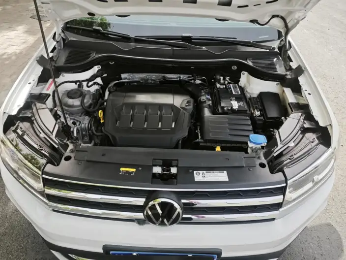 Volkswagen Tharu 2021 Model 330TSI 4WD Deluxe Edition – фото 8
