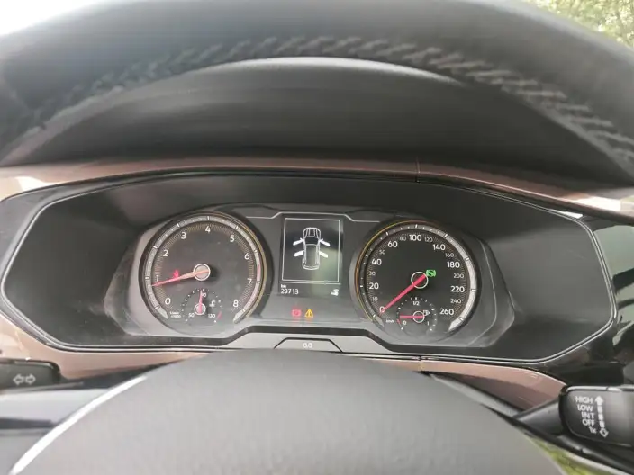 Volkswagen Tharu 2021 Model 330TSI 4WD Deluxe Edition – фото 22