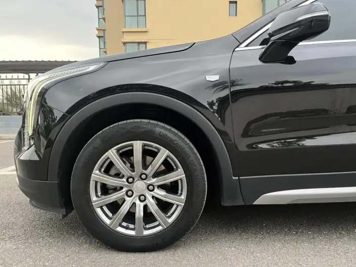 Cadillac XT4 2022 Model 28T 2WD Luxury Model – фото 10