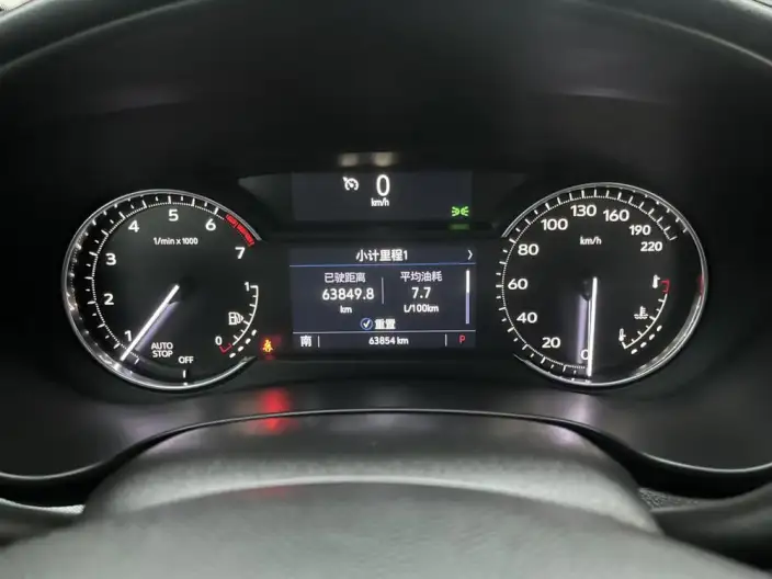 Cadillac XT4 2022 Model 28T 2WD Luxury Model – фото 12