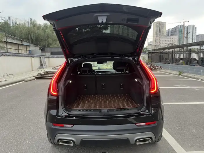Cadillac XT4 2022 Model 28T 2WD Luxury Model – фото 16