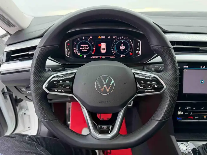 Volkswagen CC 2024 Model 380TSI Eye-catching version – фото 23