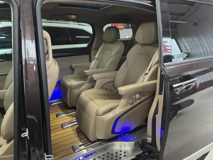 Buick GL8 2021 Model ES Luzun 653T Flagship Model – фото 9