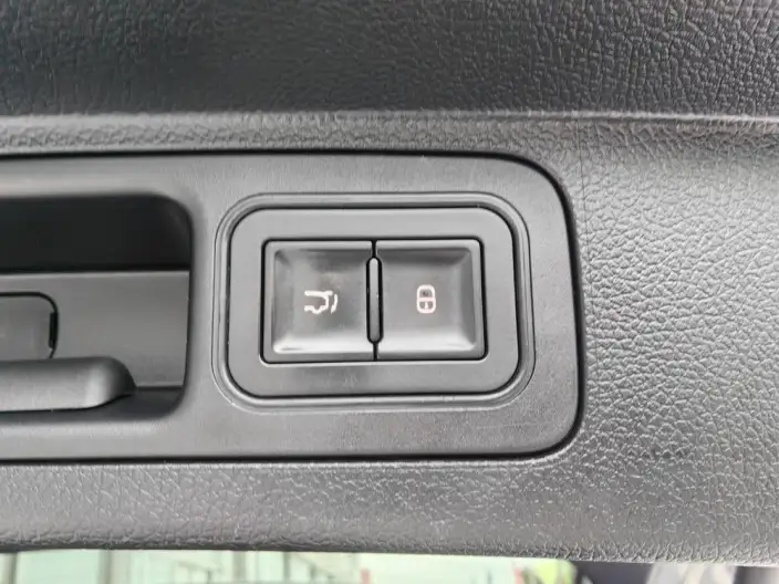 BYD Song PLUS DM 2023 Model DM-i Champion Edition 110KM Flagship Model – фото 7