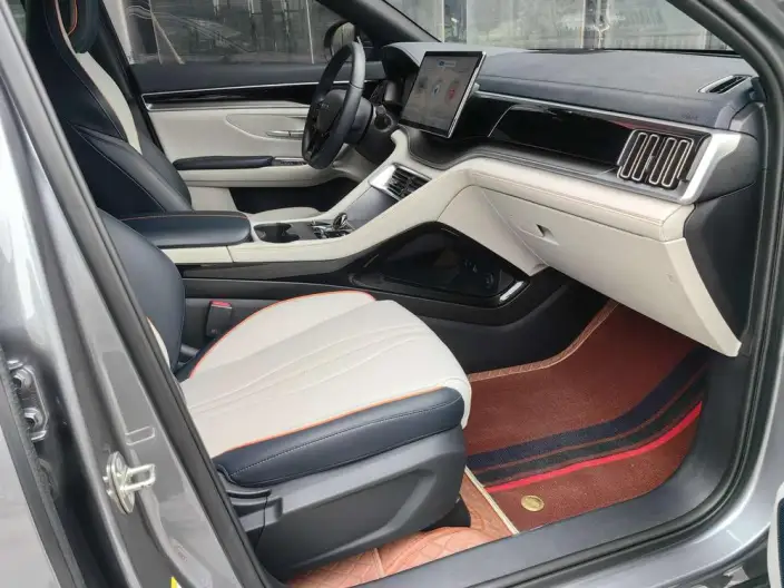 BYD Song PLUS DM 2023 Model DM-i Champion Edition 110KM Flagship Model – фото 9