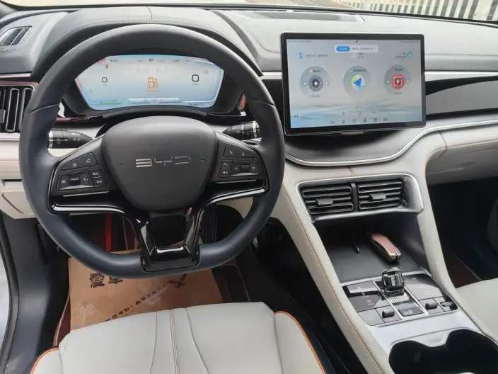 BYD Song PLUS DM 2023 Model DM-i Champion Edition 110KM Flagship Model – фото 13