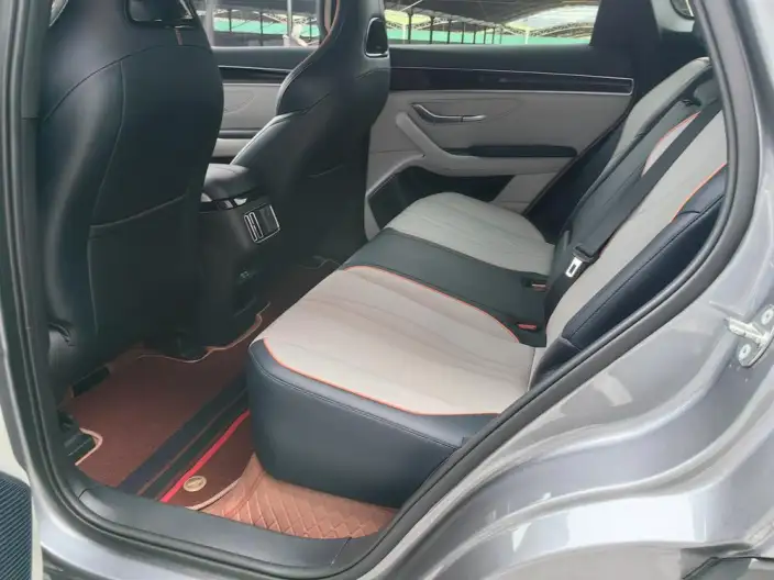 BYD Song PLUS DM 2023 Model DM-i Champion Edition 110KM Flagship Model – фото 15