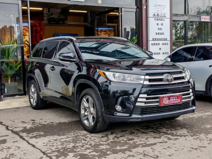Toyota Highlander 2021 Model 2.0T 4WD Deluxe Edition 7 seat – фото 3