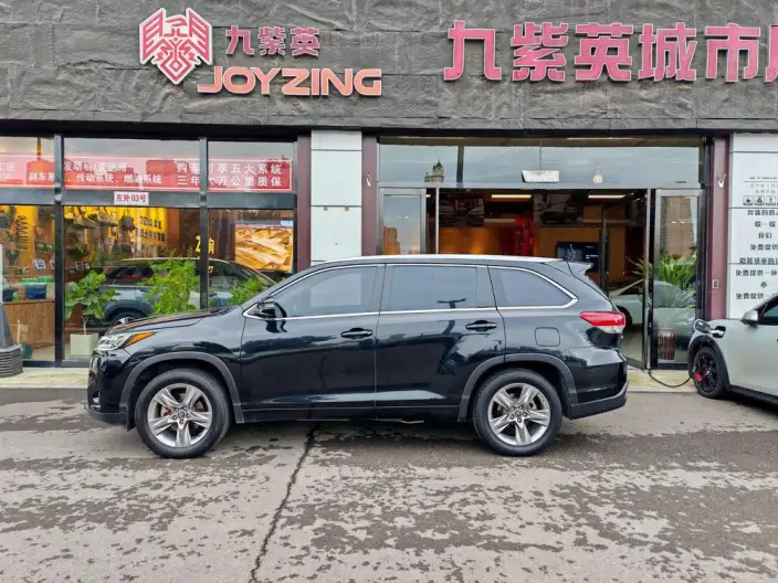 Toyota Highlander 2021 Model 2.0T 4WD Deluxe Edition 7 seat – фото 4
