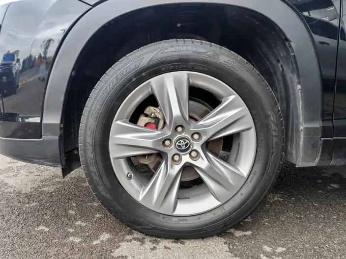 Toyota Highlander 2021 Model 2.0T 4WD Deluxe Edition 7 seat – фото 8