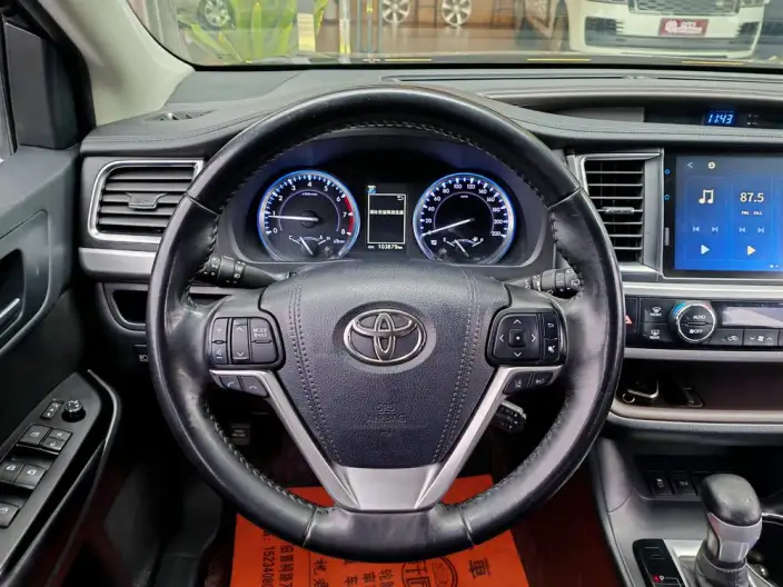 Toyota Highlander 2021 Model 2.0T 4WD Deluxe Edition 7 seat – фото 10