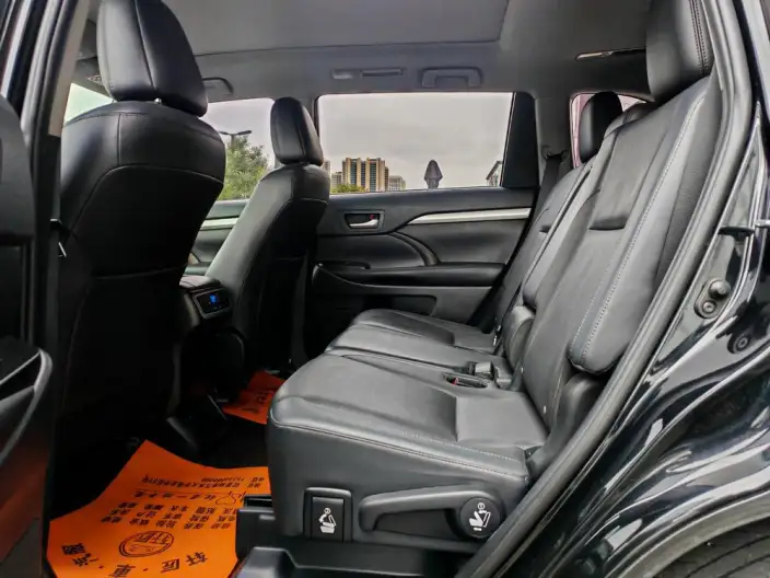 Toyota Highlander 2021 Model 2.0T 4WD Deluxe Edition 7 seat – фото 12