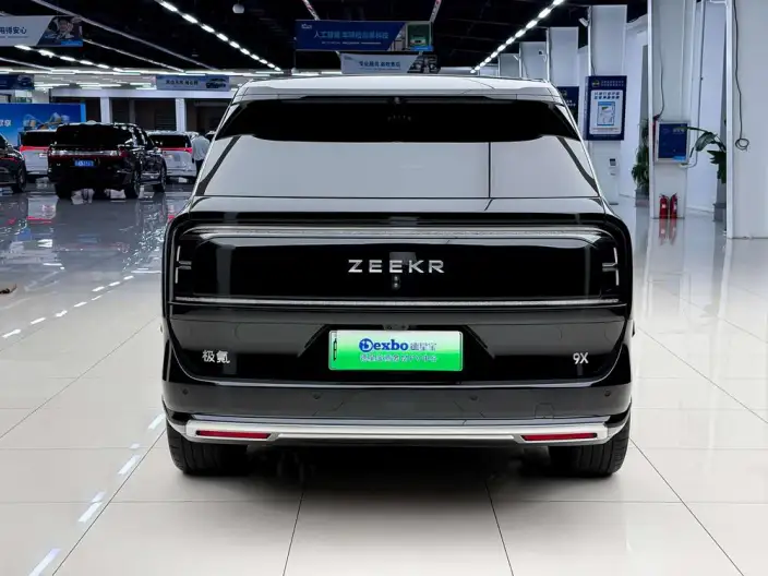 ZEEKR 9X 2025 Model Hyper Edition 70kWh VI seat – фото 3