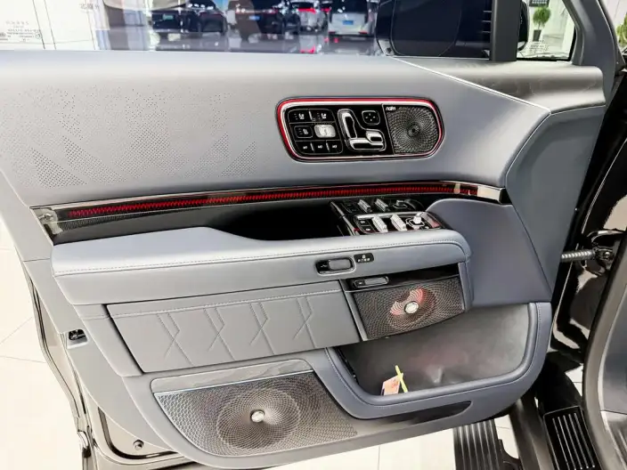 ZEEKR 9X 2025 Model Hyper Edition 70kWh VI seat – фото 9