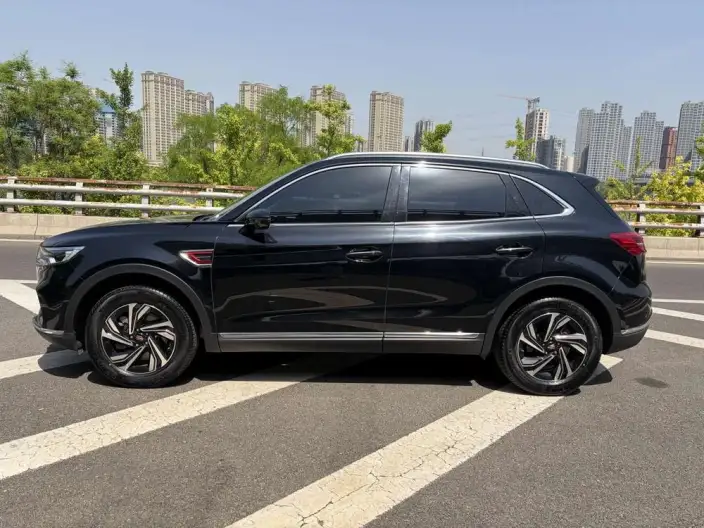Hongqi HS5 2022 Model 2.0T Smart Flag Enjoy Edition – фото 4