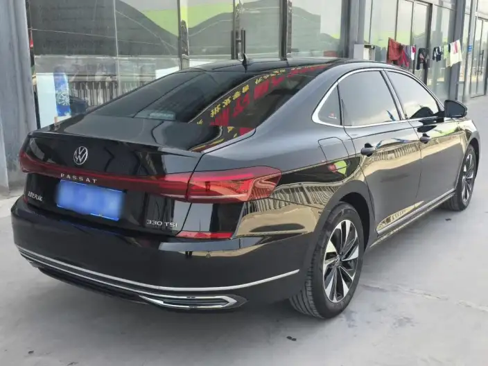 Volkswagen Passat 2022 Model 330TSI Elite Edition – фото 6
