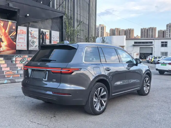 Li Auto ONE 2021 Model Extended Range 6 seat Edition – фото 7