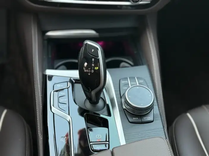 BMW 5 Series 2023 Model 530Li Leading Model M Sports Set – фото 13