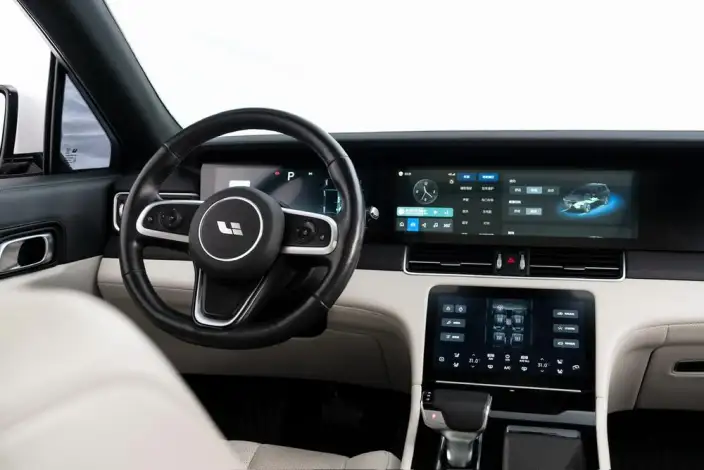 Li Auto ONE 2020 Model Extended Range 6 seat Edition – фото 15