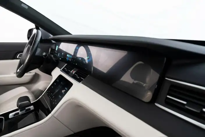 Li Auto ONE 2020 Model Extended Range 6 seat Edition – фото 17