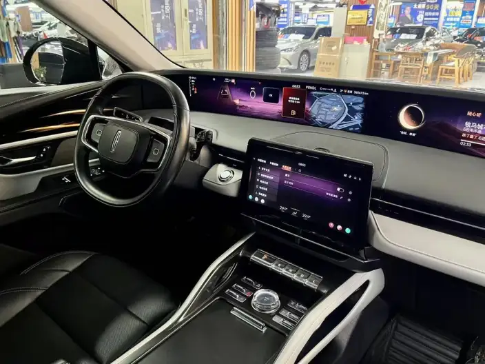 Nautilus 2023 Model 2.0T 4WD Exclusive Edition – фото 13