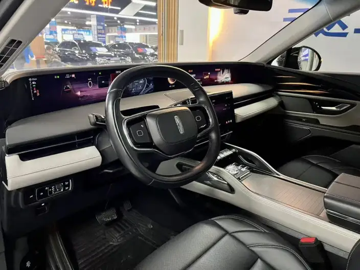 Nautilus 2023 Model 2.0T 4WD Exclusive Edition – фото 14