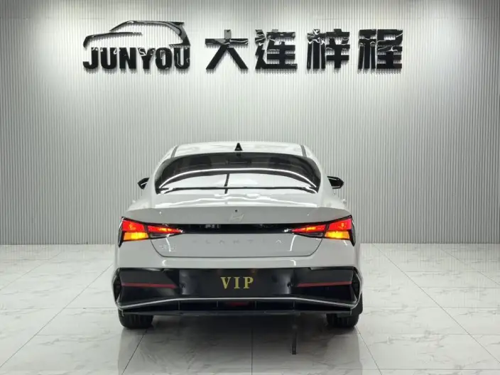 Hyundai Ioniq 2023 Model 1.5L CVT GLX Elite Edition – фото 6