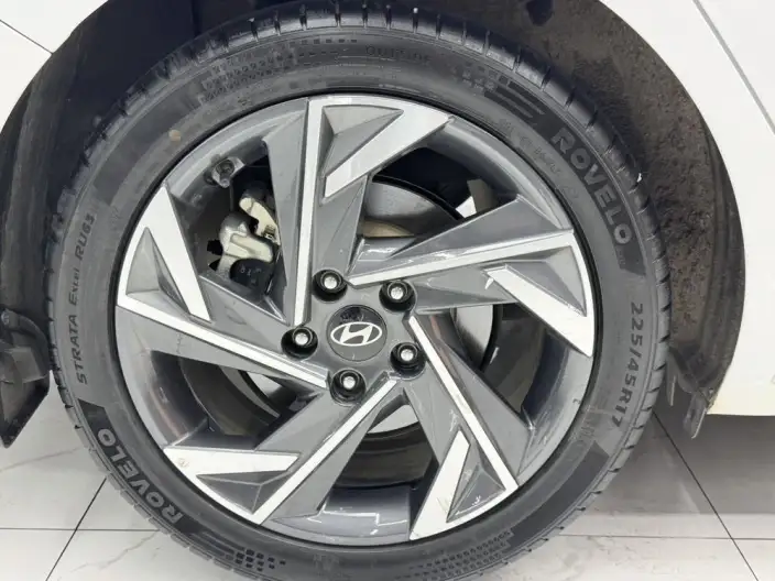 Hyundai Ioniq 2023 Model 1.5L CVT GLX Elite Edition – фото 10