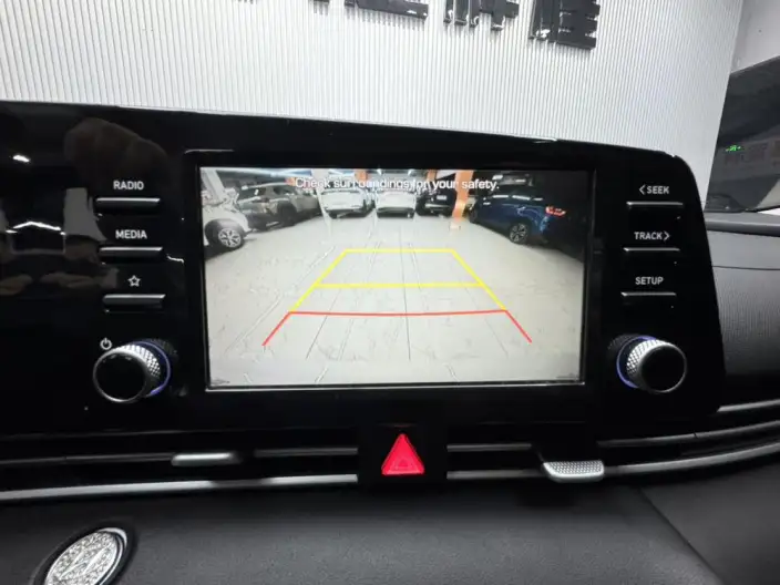 Hyundai Ioniq 2023 Model 1.5L CVT GLX Elite Edition – фото 12
