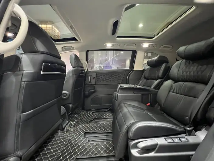 Honda Elysion 2022 Model 2.0L Hybrid Deluxe Edition – фото 23