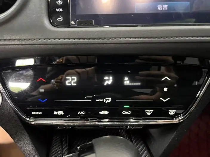 Honda XR-V 2021 Model 220TURBO CVT Deluxe Edition – фото 8