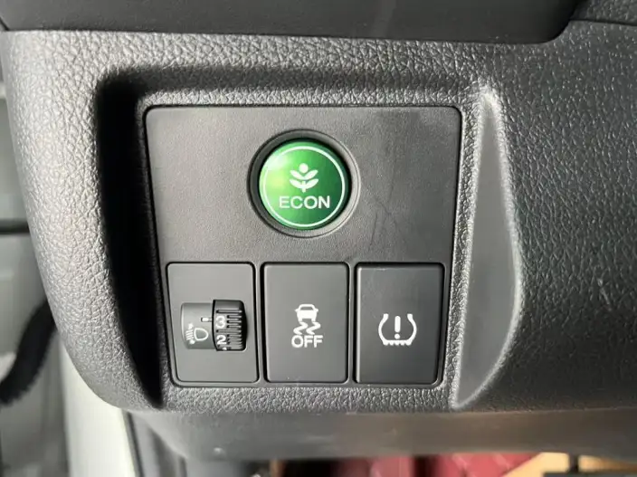 Honda XR-V 2021 Model 220TURBO CVT Deluxe Edition – фото 15