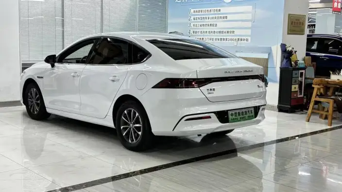 BYD Qin PLUS DM 2023 Model DM-i Champion Edition 55KM Leading Model – фото 4
