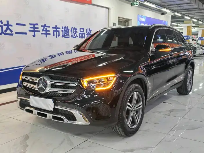 Mercedes-Benz GLC 2021 Model GLC 260 L 4MATIC Dynamic Model – фото 1