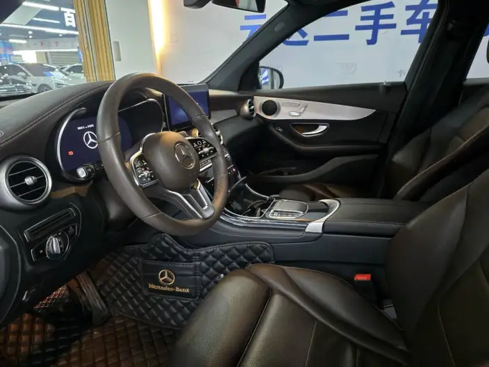 Mercedes-Benz GLC 2021 Model GLC 260 L 4MATIC Dynamic Model – фото 11