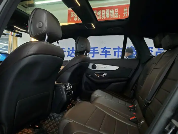 Mercedes-Benz GLC 2021 Model GLC 260 L 4MATIC Dynamic Model – фото 12